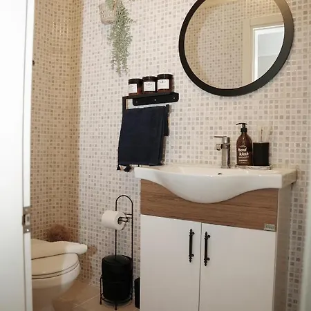 Triplex House In Cihangir * 이스탄불