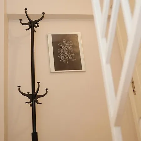Apartment Triplex House In Cihangir *